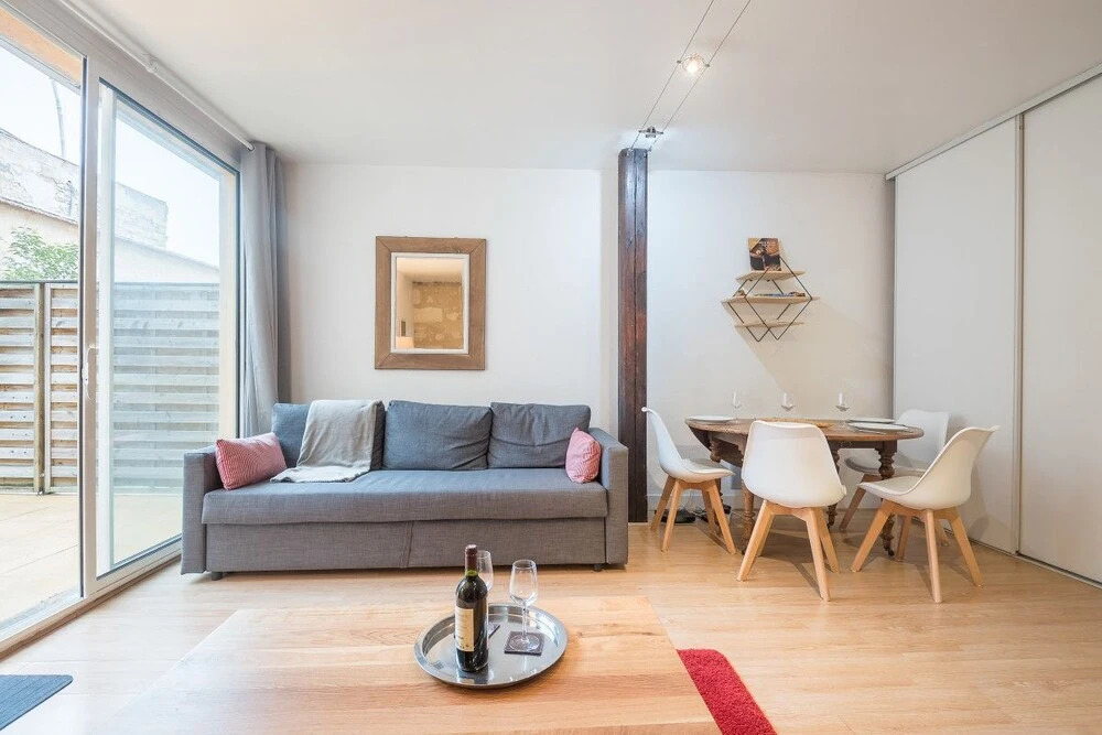 Nice Apartment With Terrace and Parking