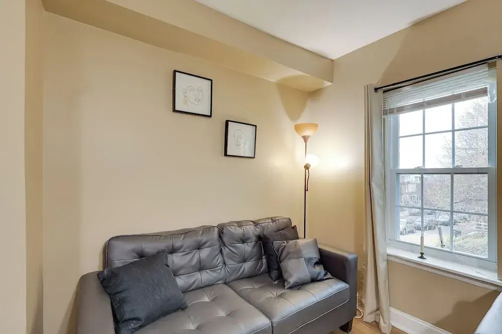 1 Mi to Dtwn Wilmington: Convenient + Cozy Home!