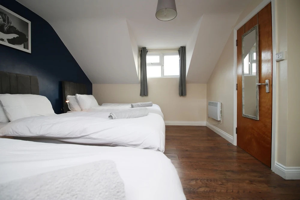 Karah Suites - Church Road II