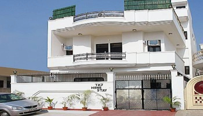 Hotel Taj Homestay
