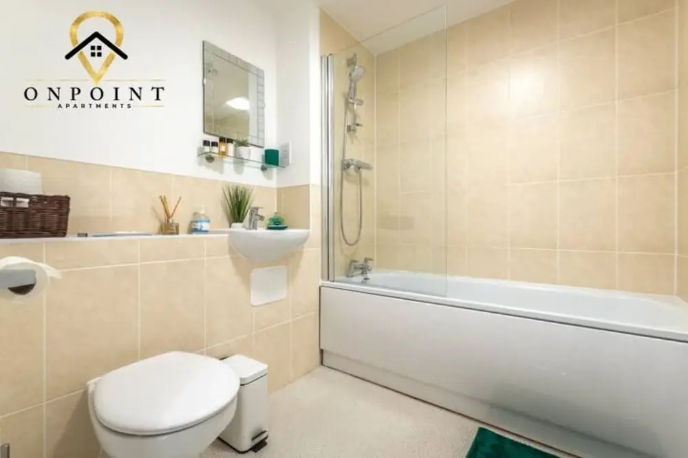 ✰OnPoint- AMAZING Apt perfect for Business/Work✰
