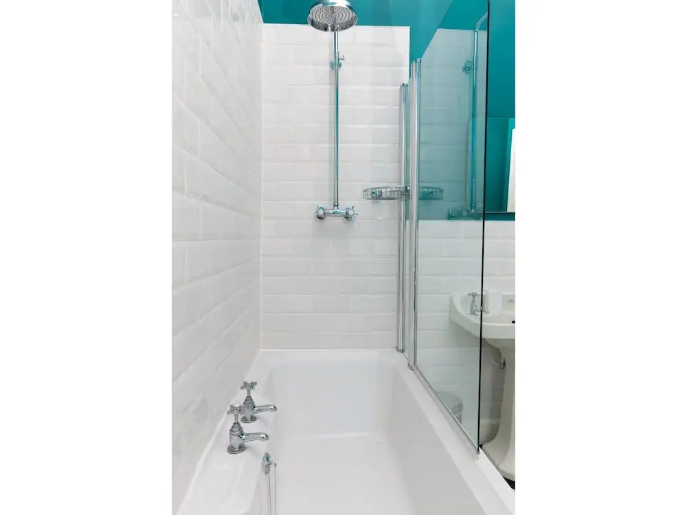 Spacious, Elegant 4BR New Town Flat For 9