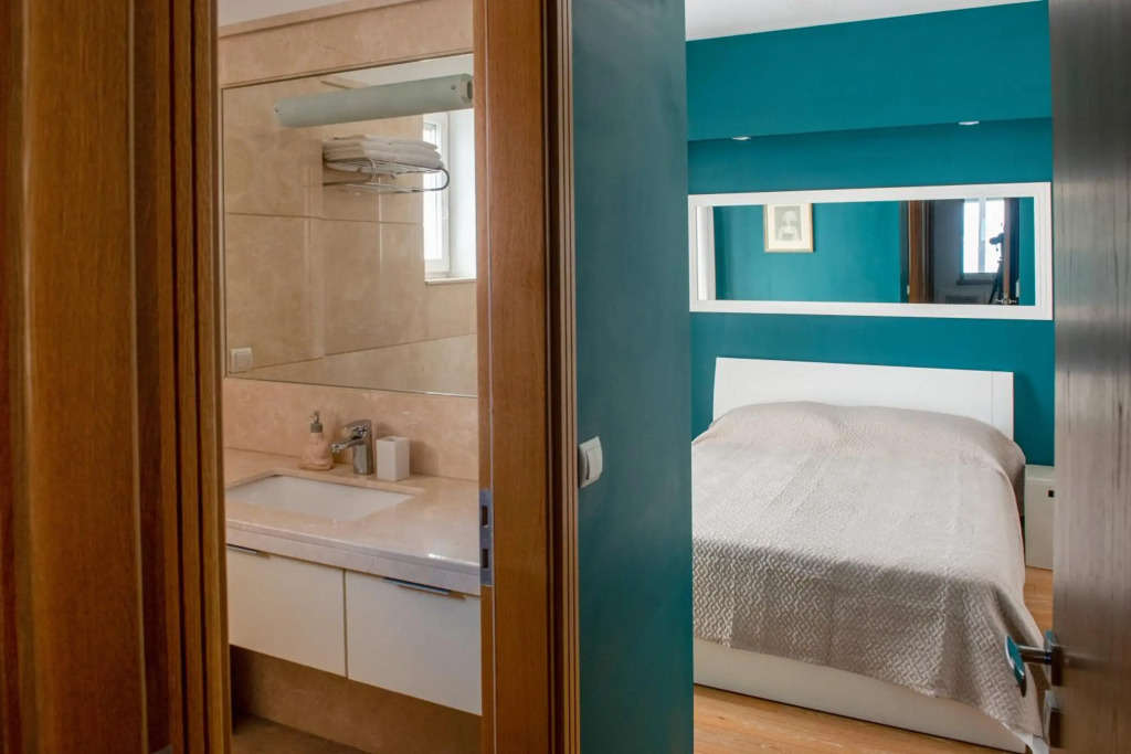 Sideratos Sea View City Apartment