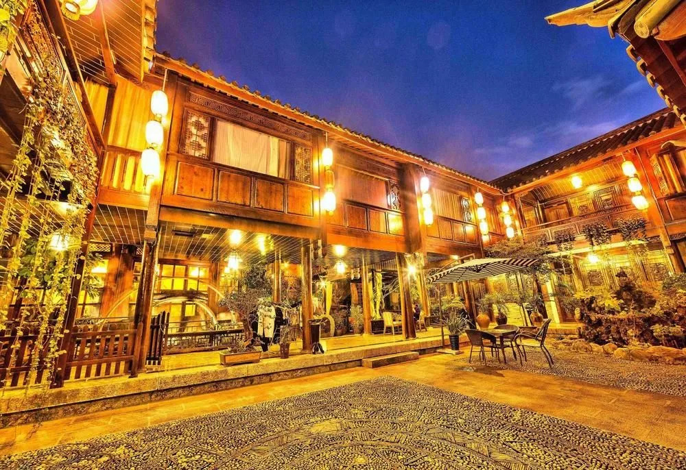 Donghe Inn