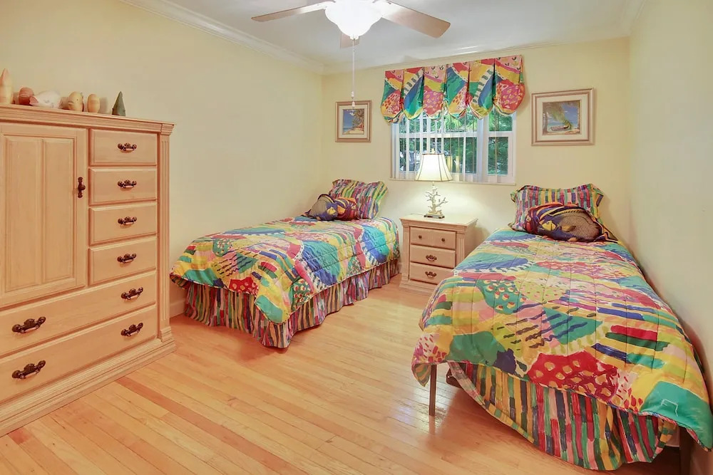 Sunset Villas 4