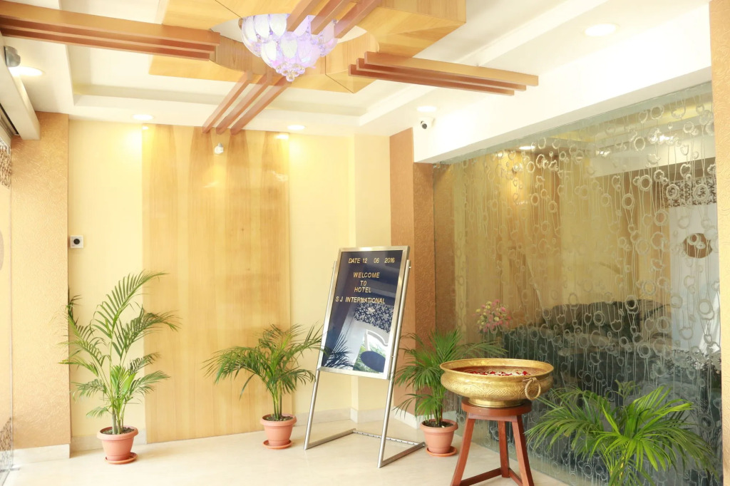 The Contour Hotel