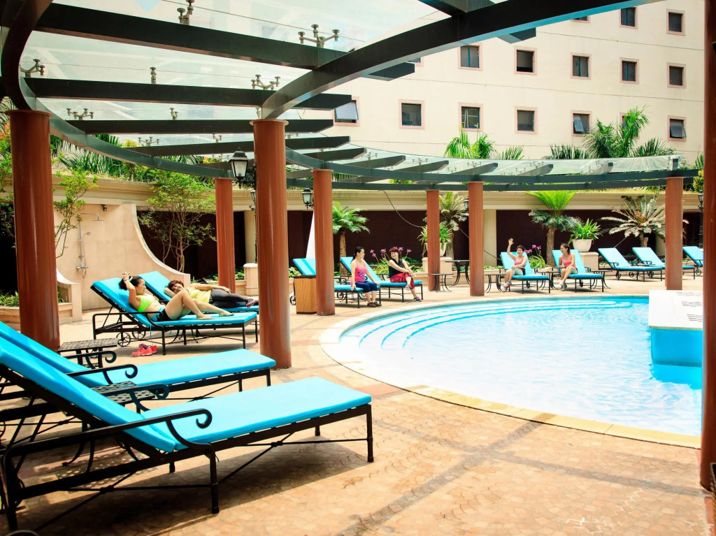 Army Hotel