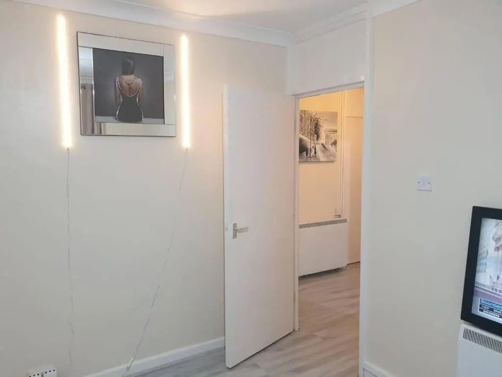 Your Home Away From Home in Leeds - on the Ring Rd