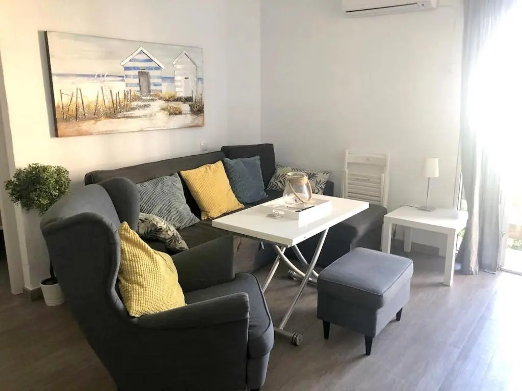 Apartment with 2 bedrooms in Benalmadena with wonderful mountain view shared pool terrace 400 m from the beach