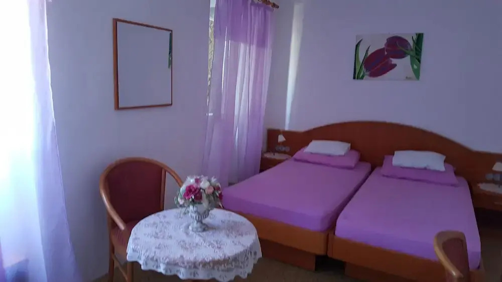 Rooms Milena