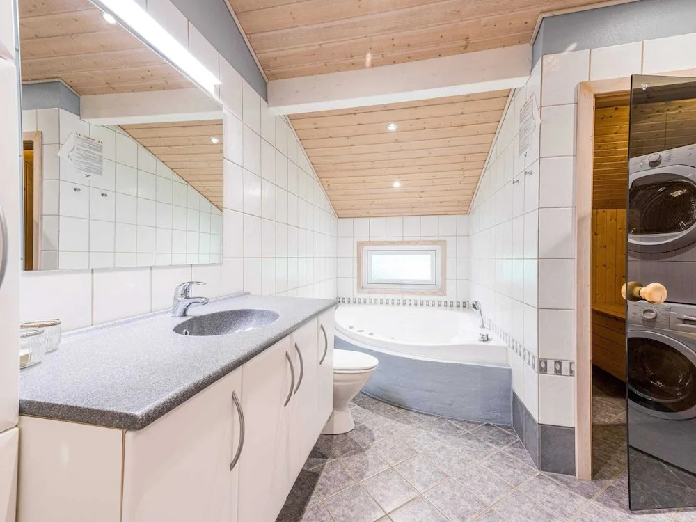 7 Person Holiday Home in Henne