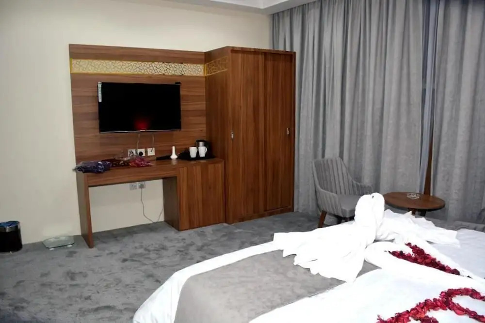 Salsbil Almasi Hotel