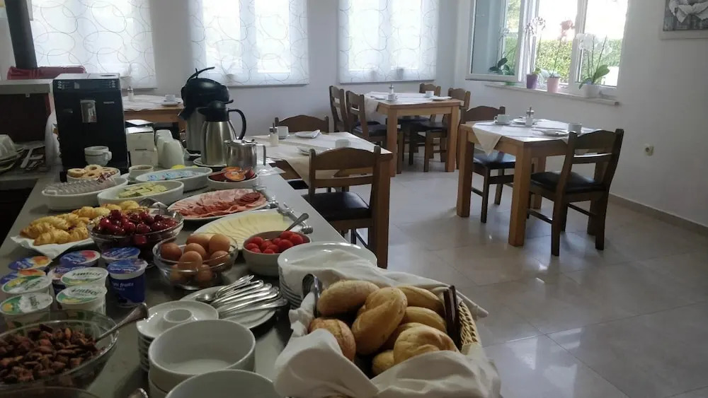 Apartments Villa Ana