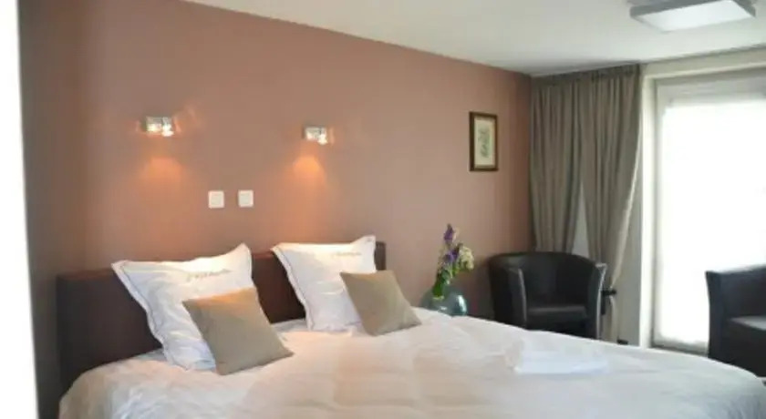 B&B dHellekapelle