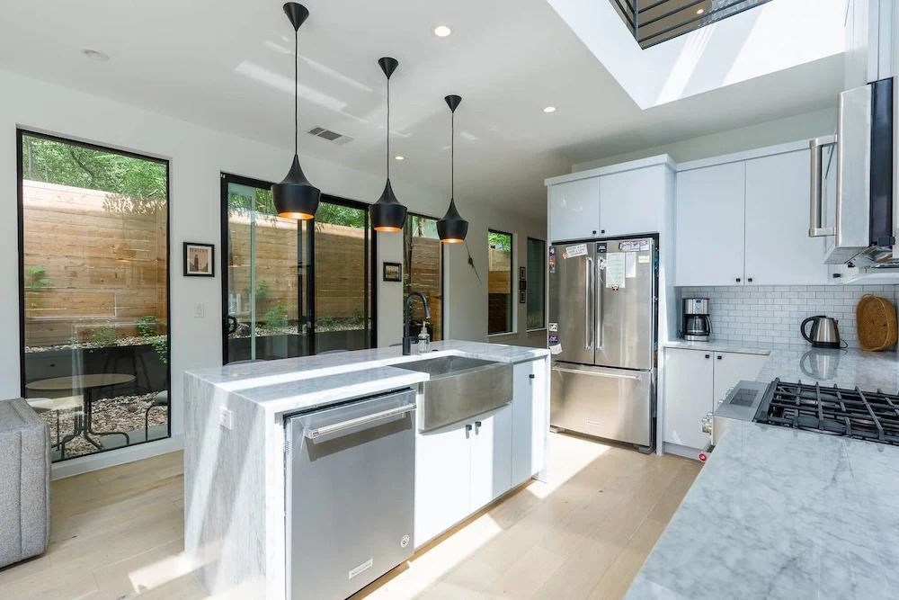 Brand NEW Austin Abode 2 bd 2.5 ba!