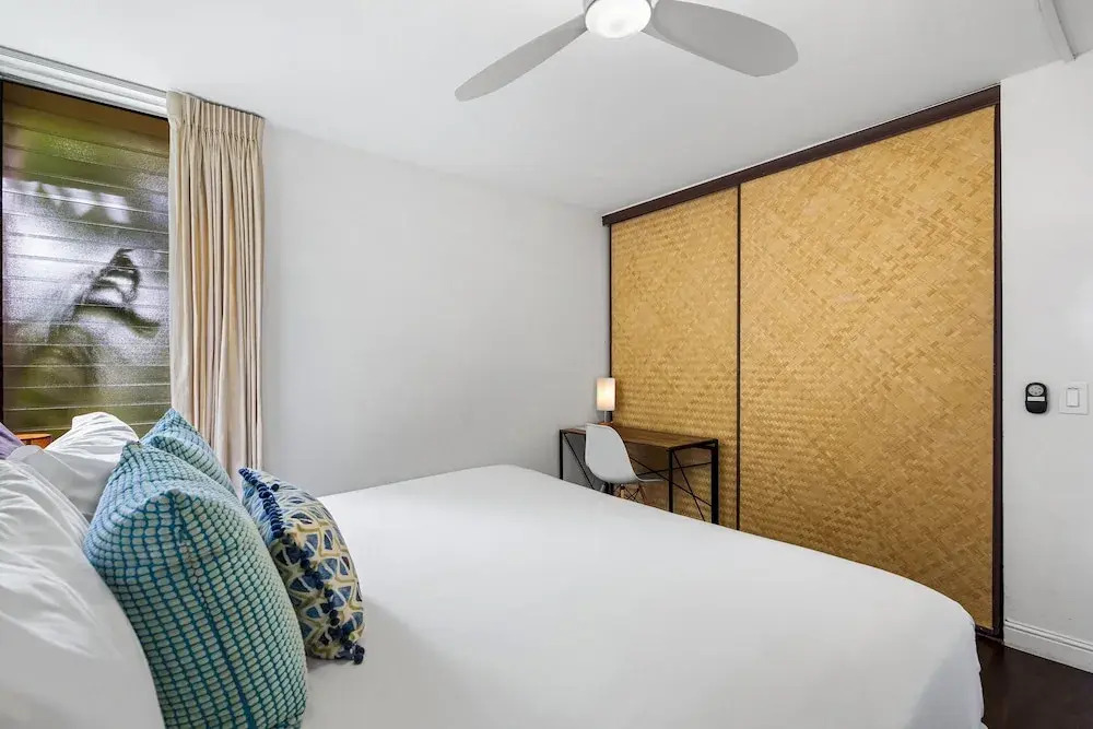 Maui Vista 2-301 - Modern and Bright Renovation in Building 2, No Carpet, AC!
