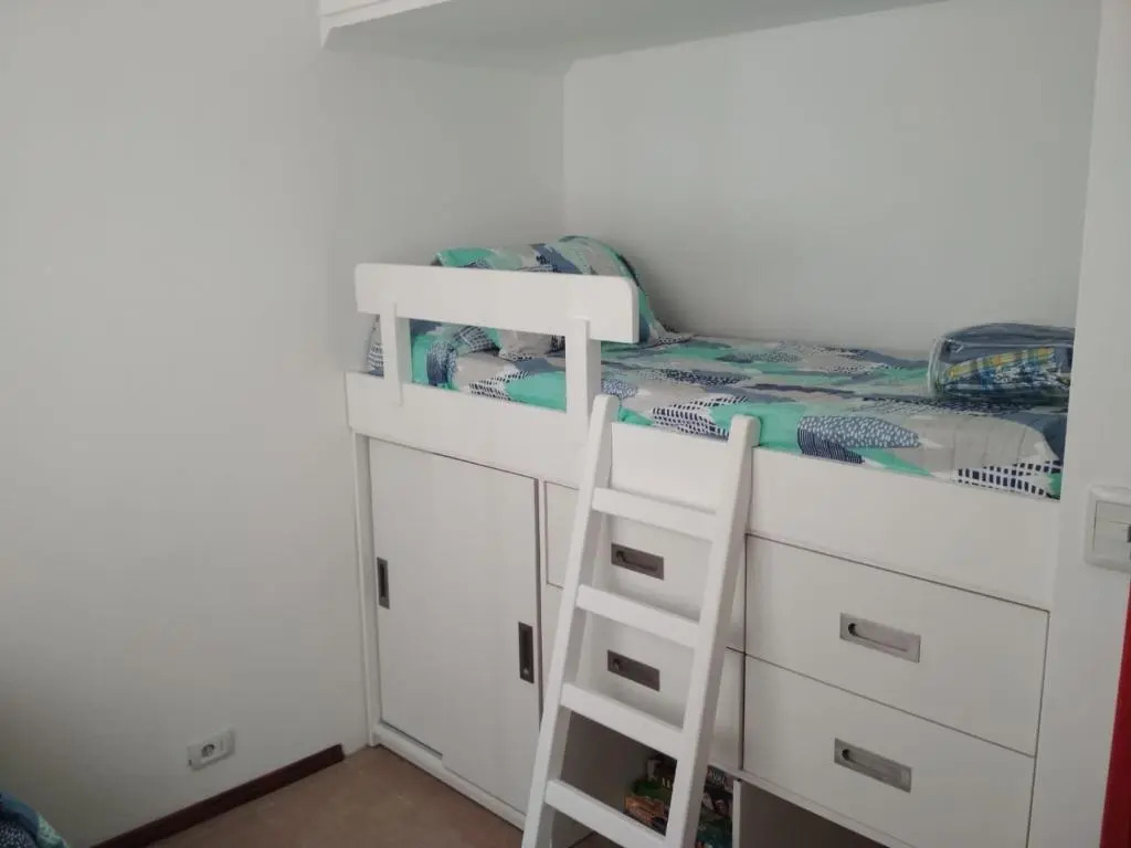 Apartamento 2 dormitorios en Av. Gorlero