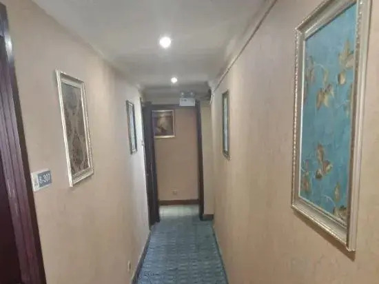 Huilong Express Hotel (Lingbi South Station Branch)