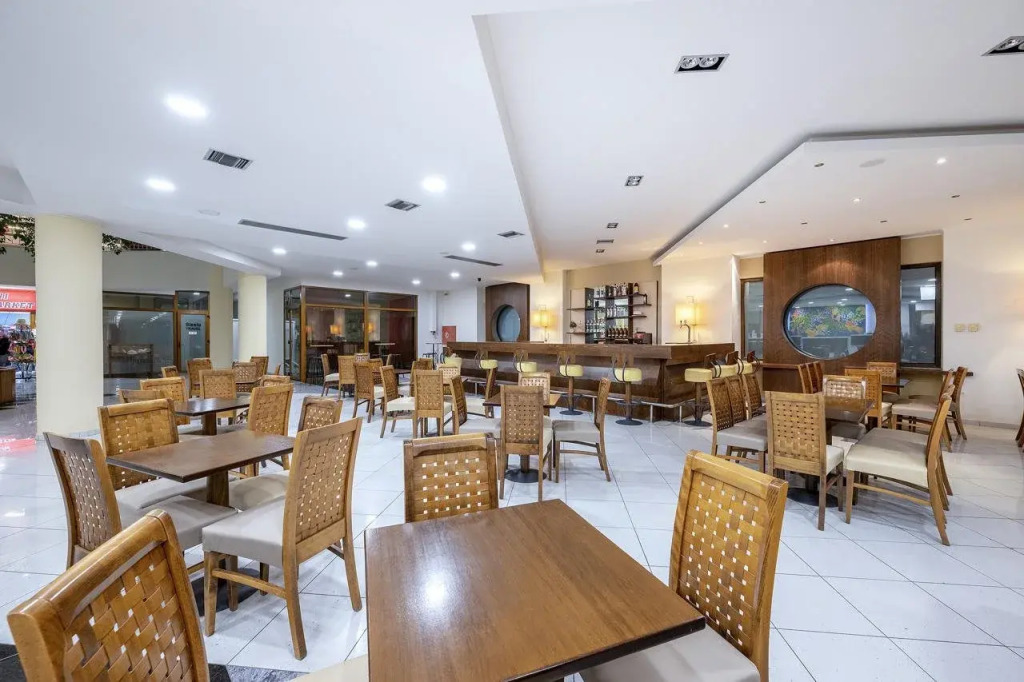Aristoteles Holiday Hotel And Spa