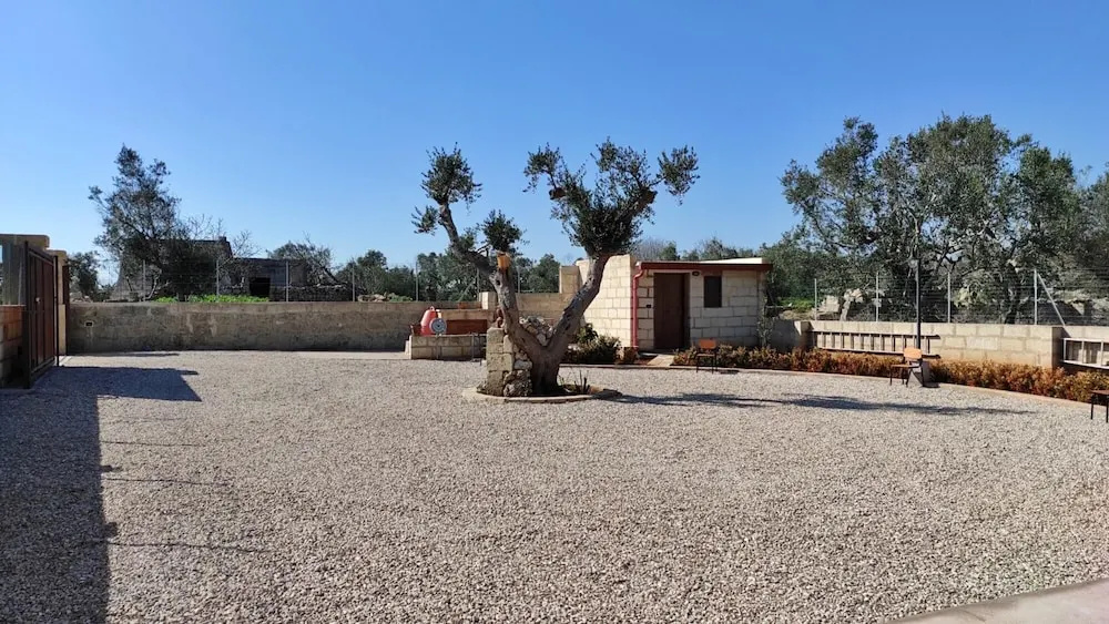 Villetta Chiarello - Con Giardino Privato a 2 km dal Mare