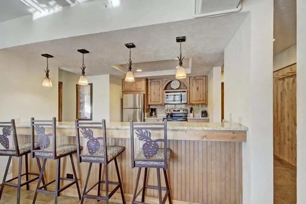 3 Bedroom Ski In, Ski Out Mountain Vacation Rental Located Next To Historic Main Street In Downtown Breckenridge