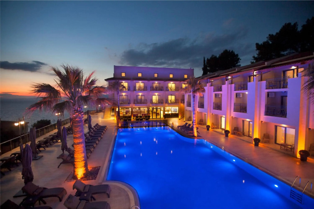 Neopol Hotel Deluxe