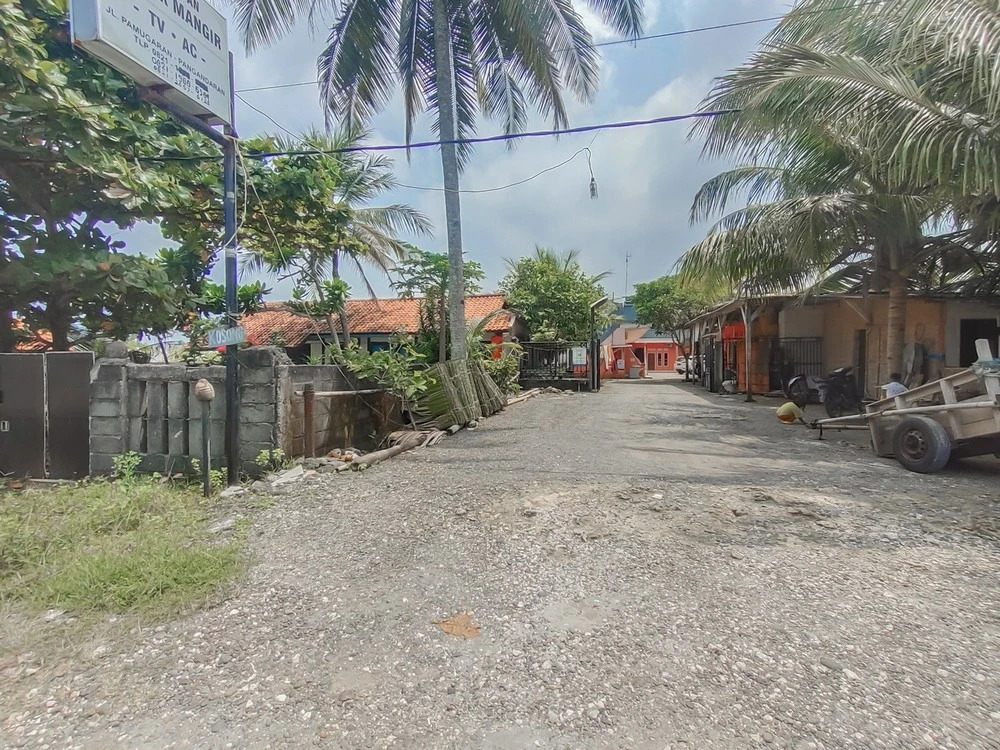 RedDoorz near Pamugaran Beach Pangandaran