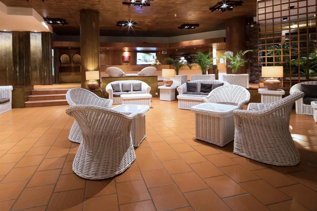 Baía Madeira Hotel