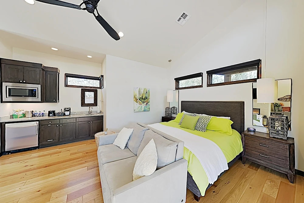 Luxe At The Reserve W/ Lazy River & Marina Studio Bedroom Cabin