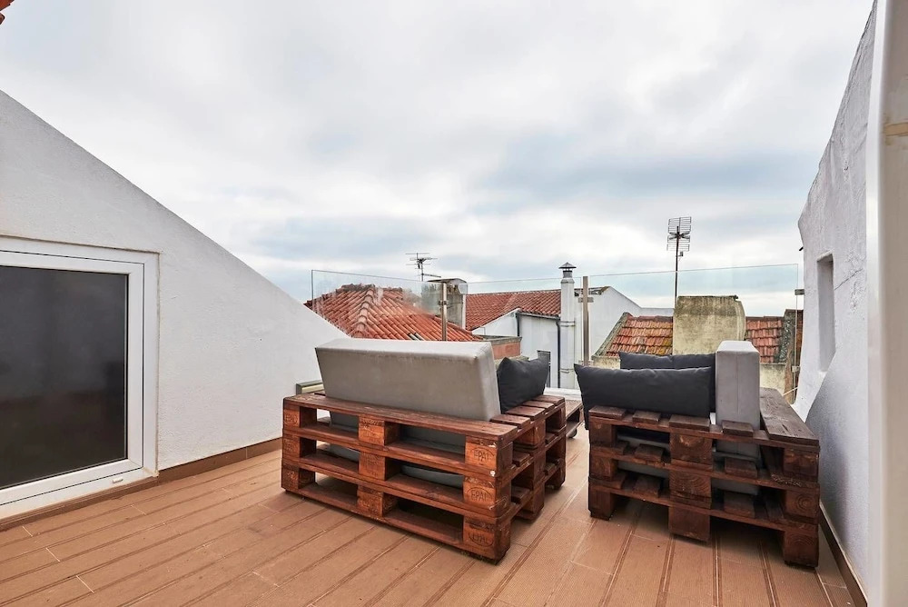Authentic Apartment in Alfama With Terrace