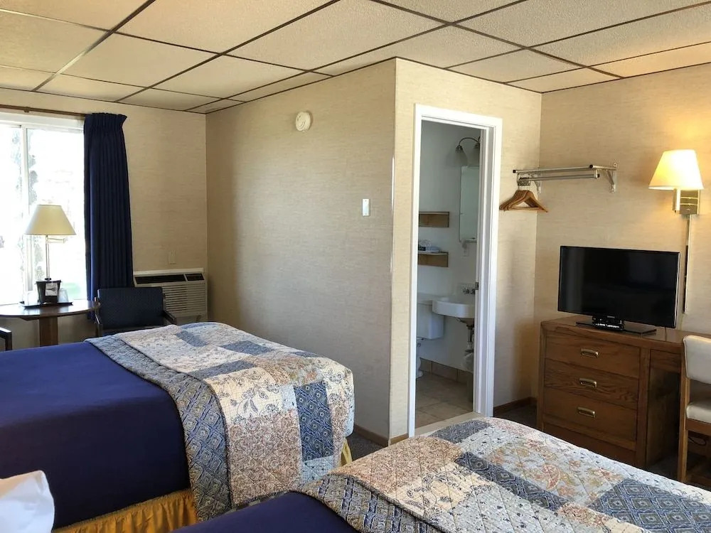 Riviera Motel