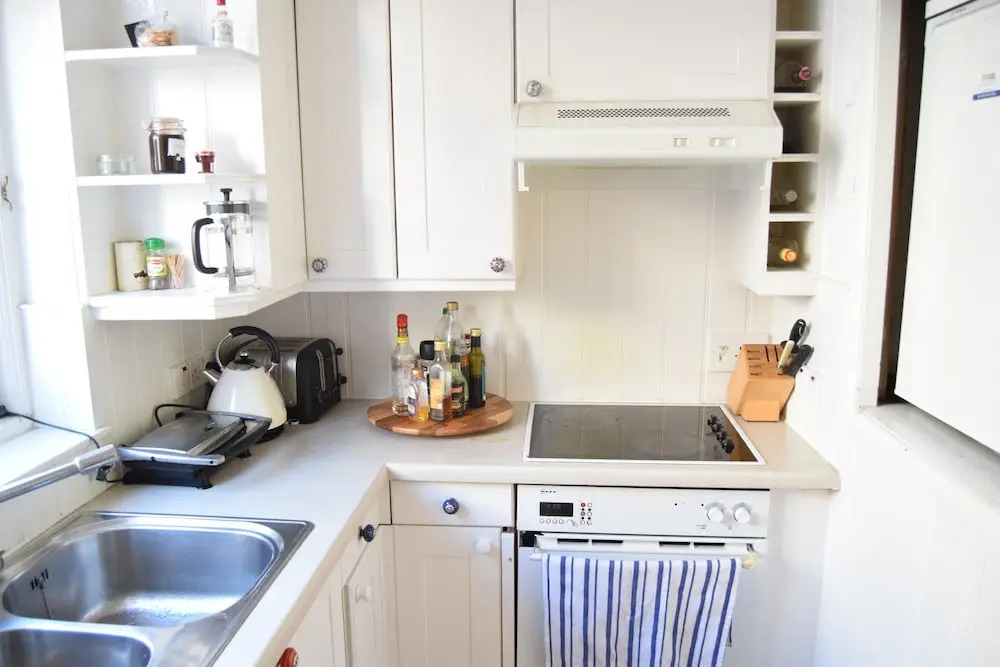 2 Bedroom Apartment in Quite Central London