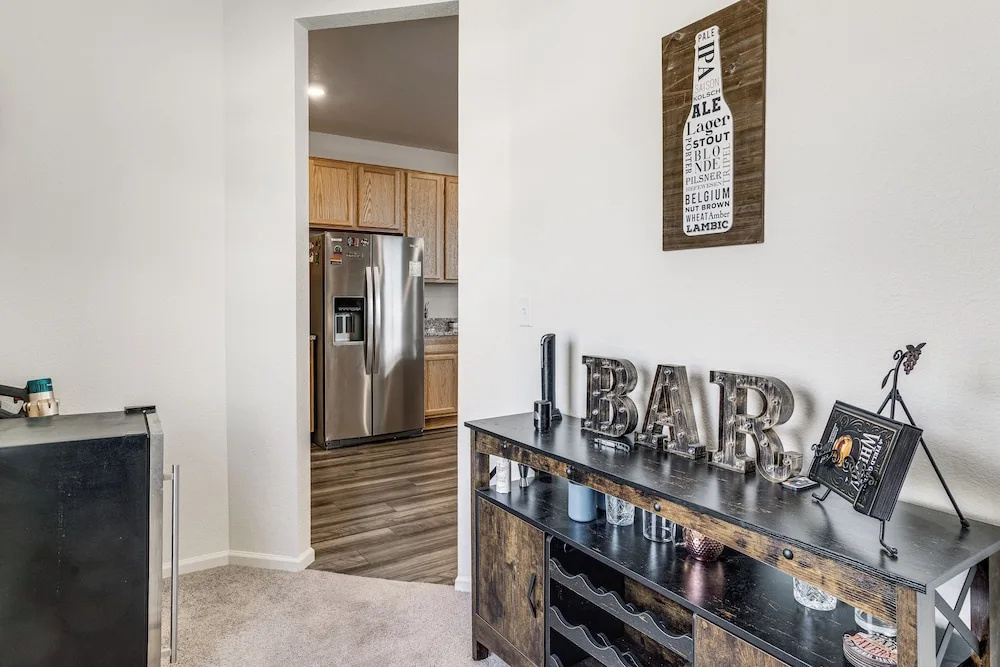 Spacious & Modern! New Home Near Gaylord Rockies