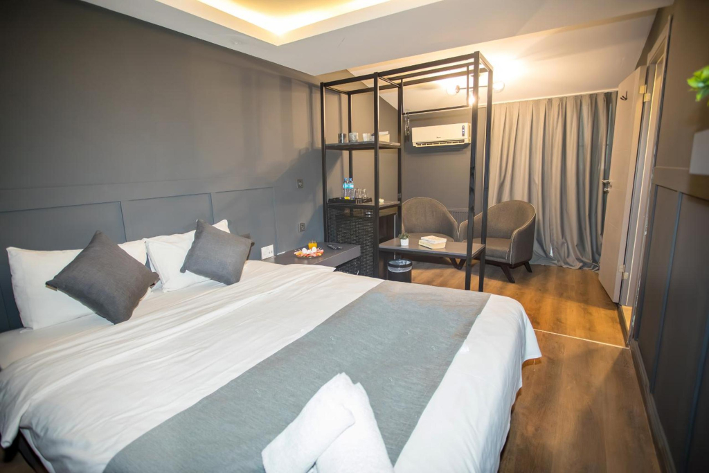 Arkem City Hotel