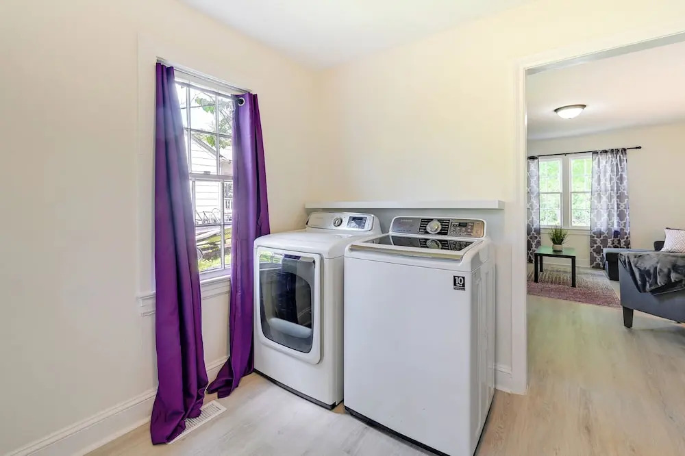 Winston-salem Vacation Rental ~ 3 Mi to Downtown!