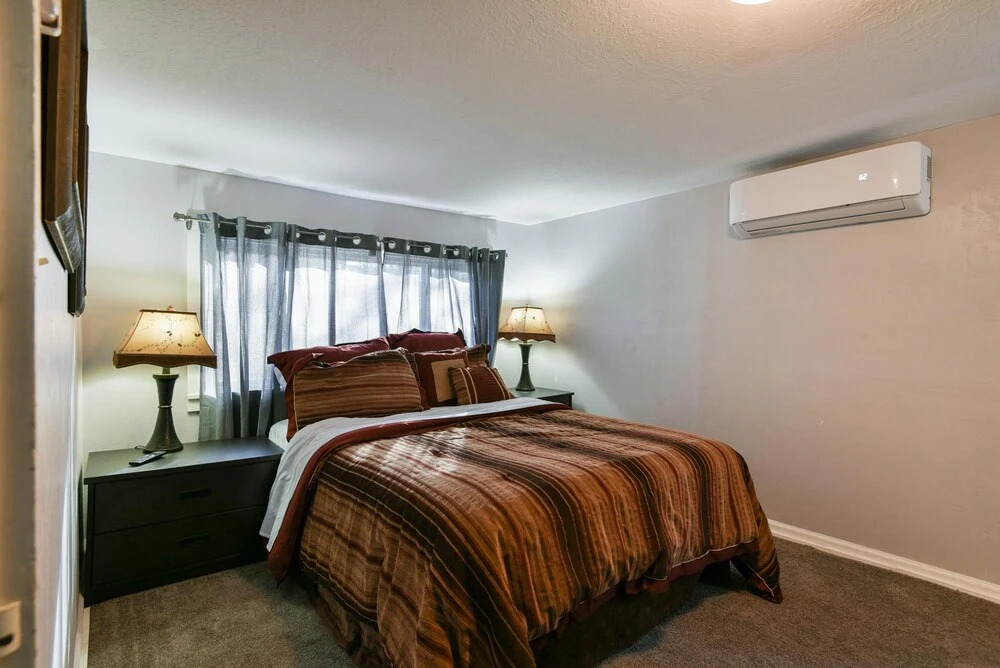 Downtown House in Historic Branson - Awesome Location