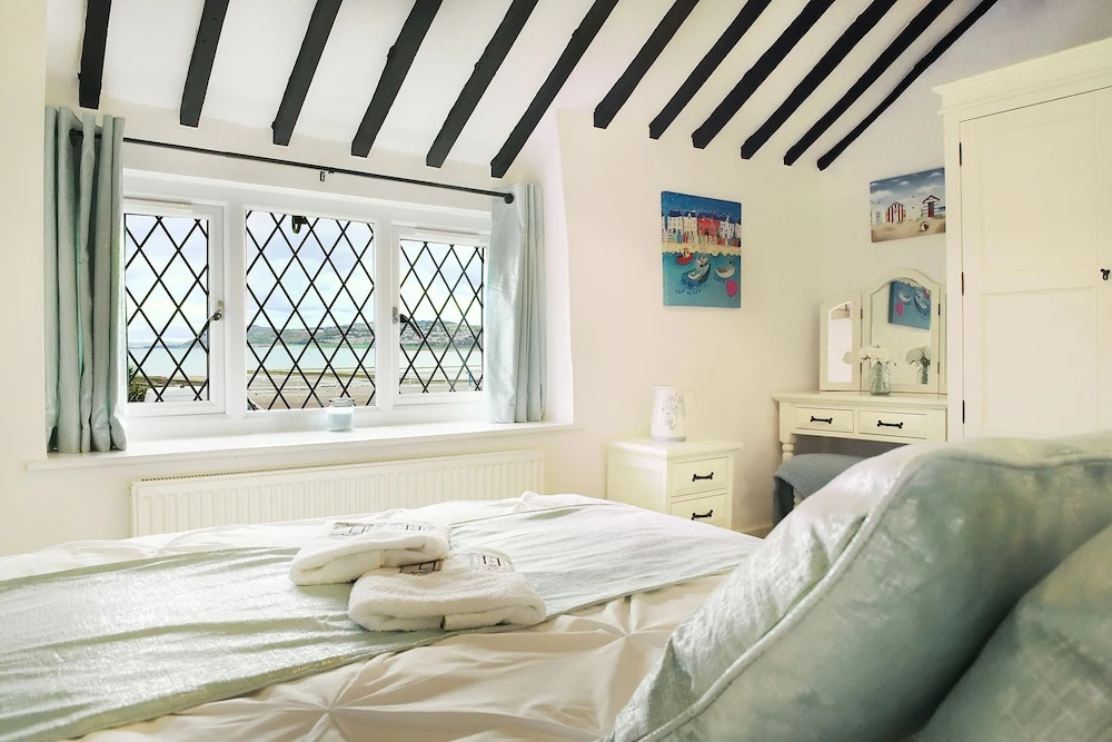 Coast Cottages
