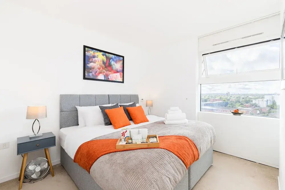 Reign Luxure Apartments