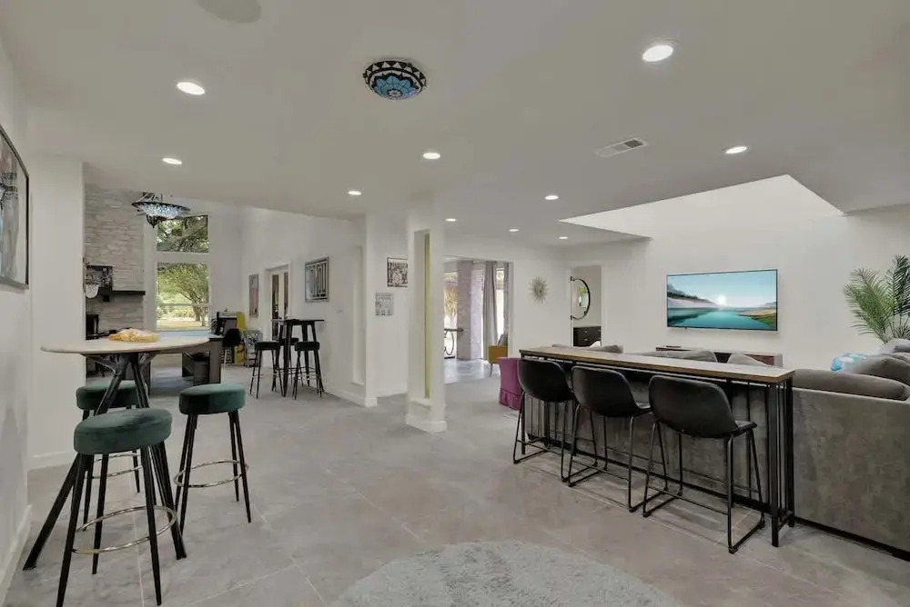 Whitewater River House - Game Room, Firepit, Walking Distance to Whitewater Amphitheater!