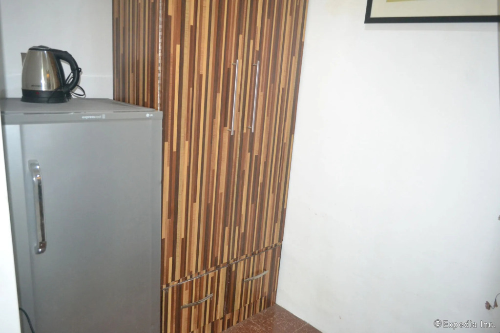 Zanrock MicroHotel