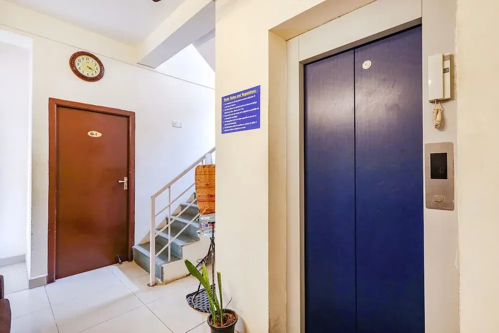 FabHotel Tristar Residency - Tambaram