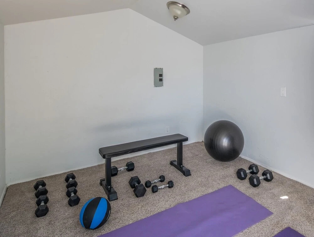 Exquisite 4BR Home near Old Town by WanderJaunt