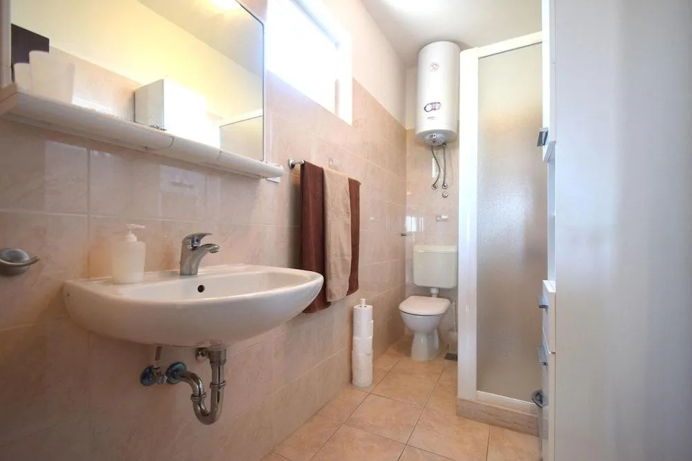 Apartment Buza