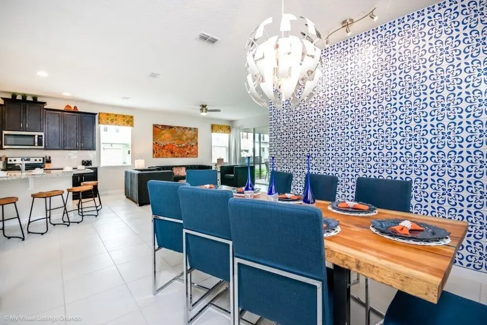 Large 7 Bed Pool Near Disney For 14 Guests! 7 Bedroom Villa