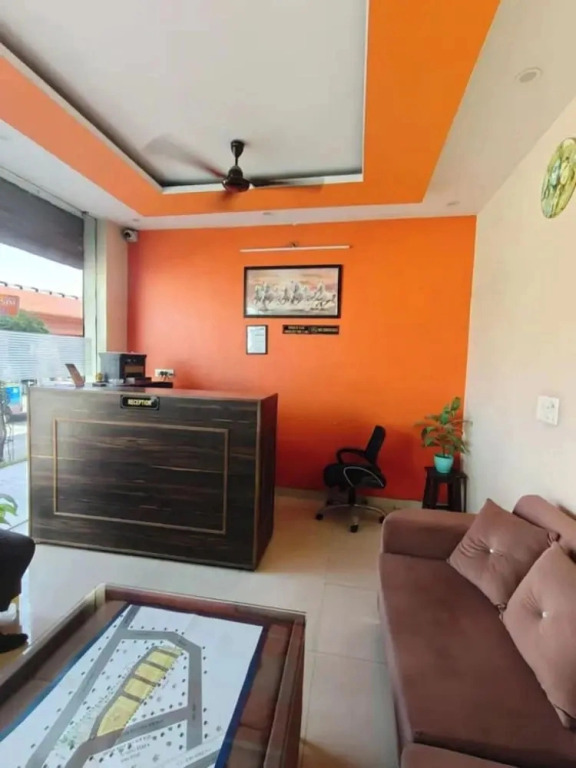 Fabhotel Radhy Stay