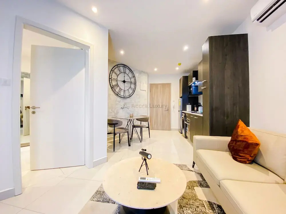 Loxwood House by Clifton Homes