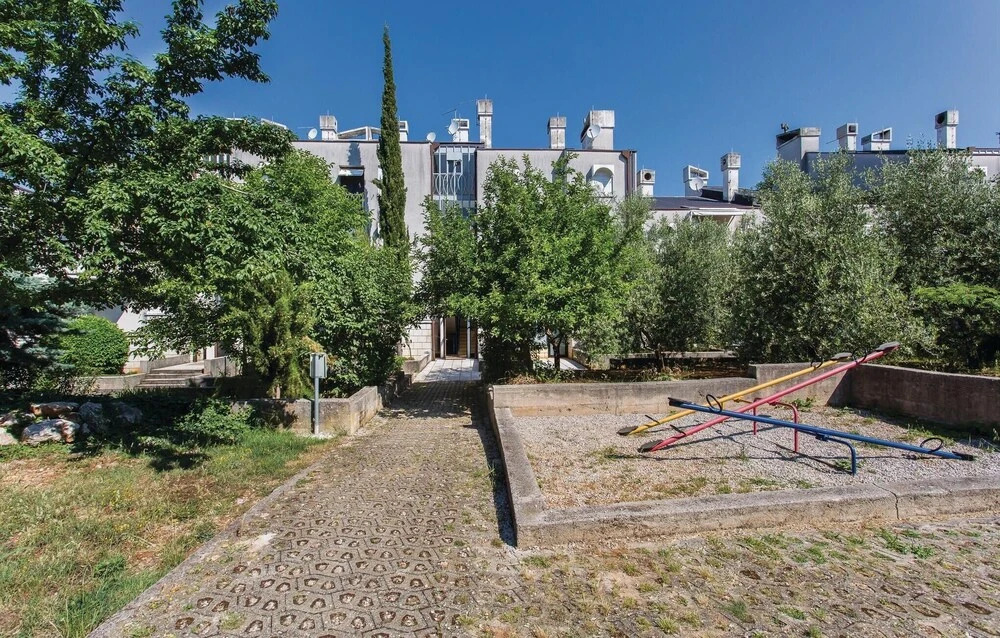 Amazing Home in Njivice With Wifi and 1 Bedrooms
