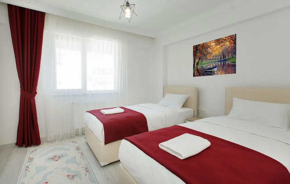Golden Star Suites