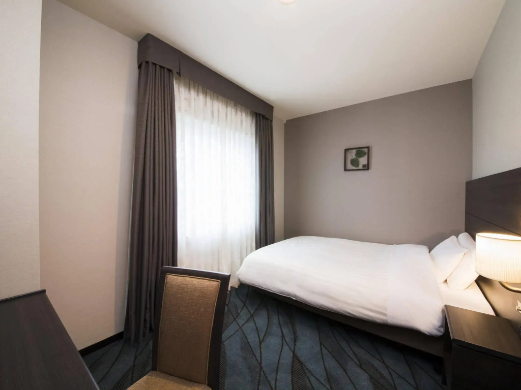 JR-East Hotel Mets Kawasaki