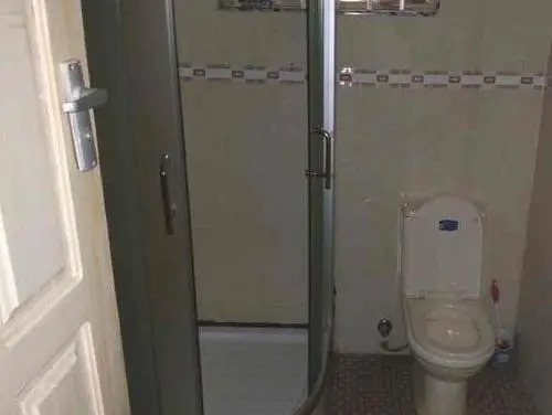 Money Goes Hotel